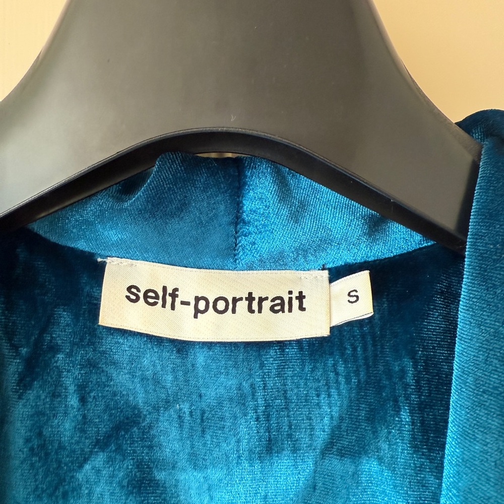 Self Portrait Velvet Set - Picture 5 of 7